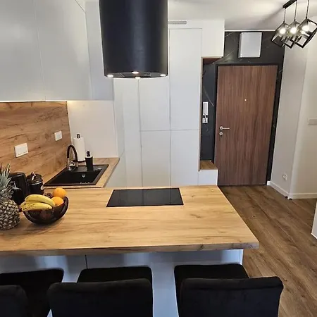 Metro Art Zupnicza National Stadium